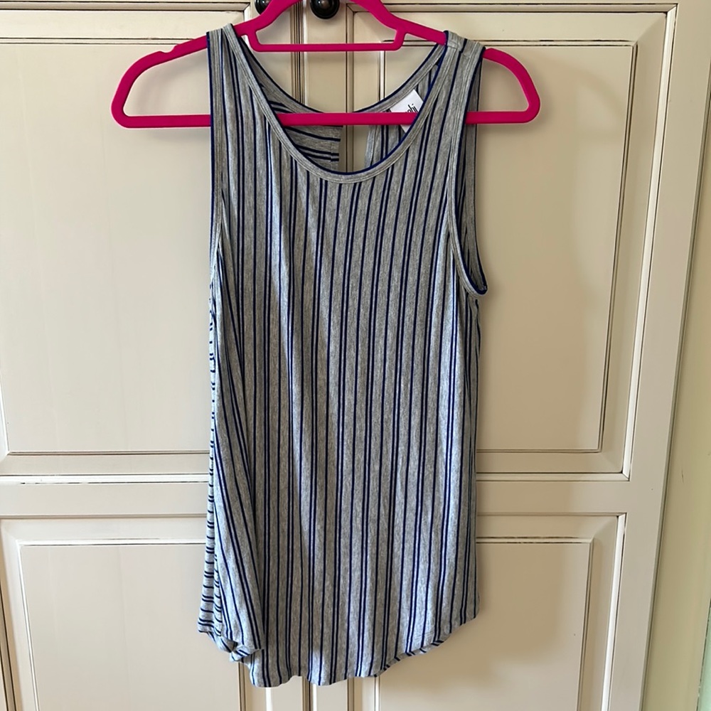 Small Cabi tank, EUC